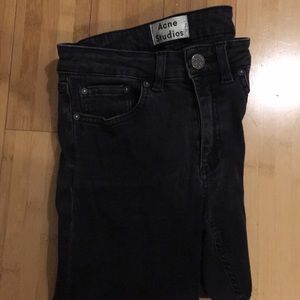 Acne Skin 5 Used Black Jeans 24/32
